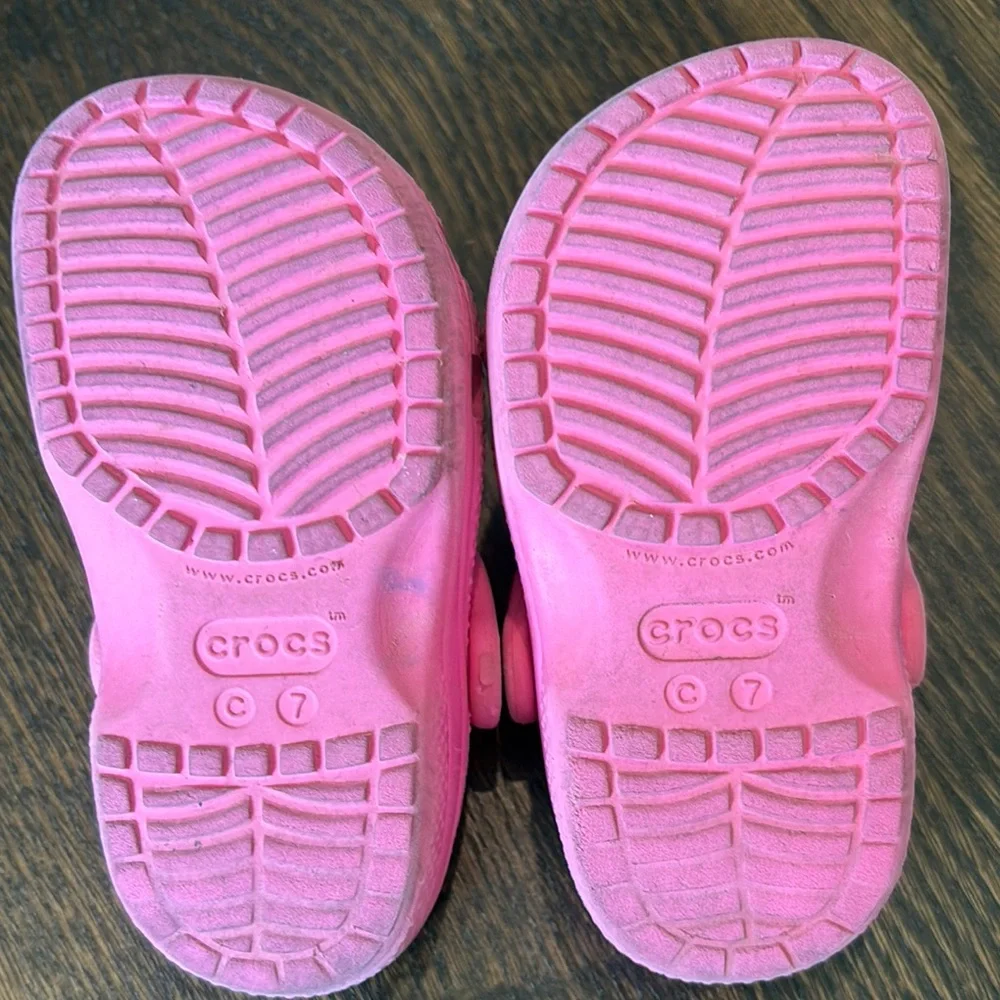 CROCS Kids Vibrant Pink Water Shoes 7c